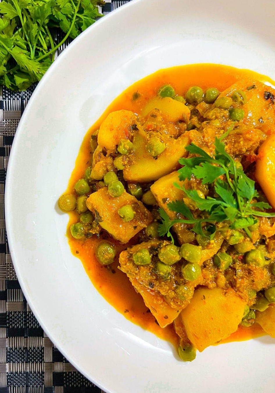 Alu Matar Masala